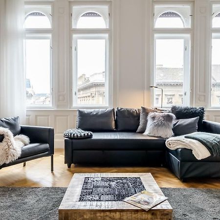 Bpr Luxe De Noir Et Blanc Apartment Budapešť Exteriér fotografie